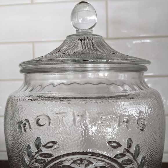 Vintage glass Mother's Cookie Jar - Picture 3 of 9